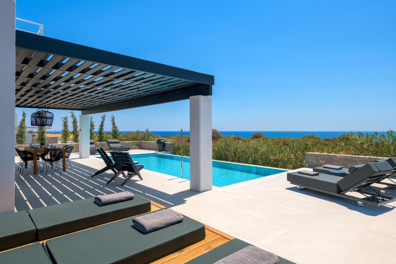 Astrea Villas ラクハニア エクステリア 写真