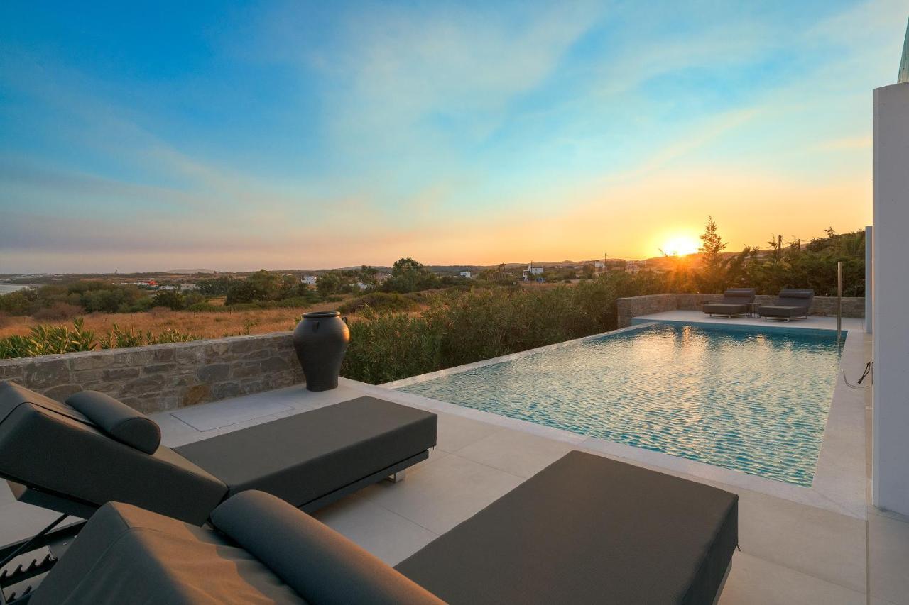 Astrea Villas ラクハニア エクステリア 写真