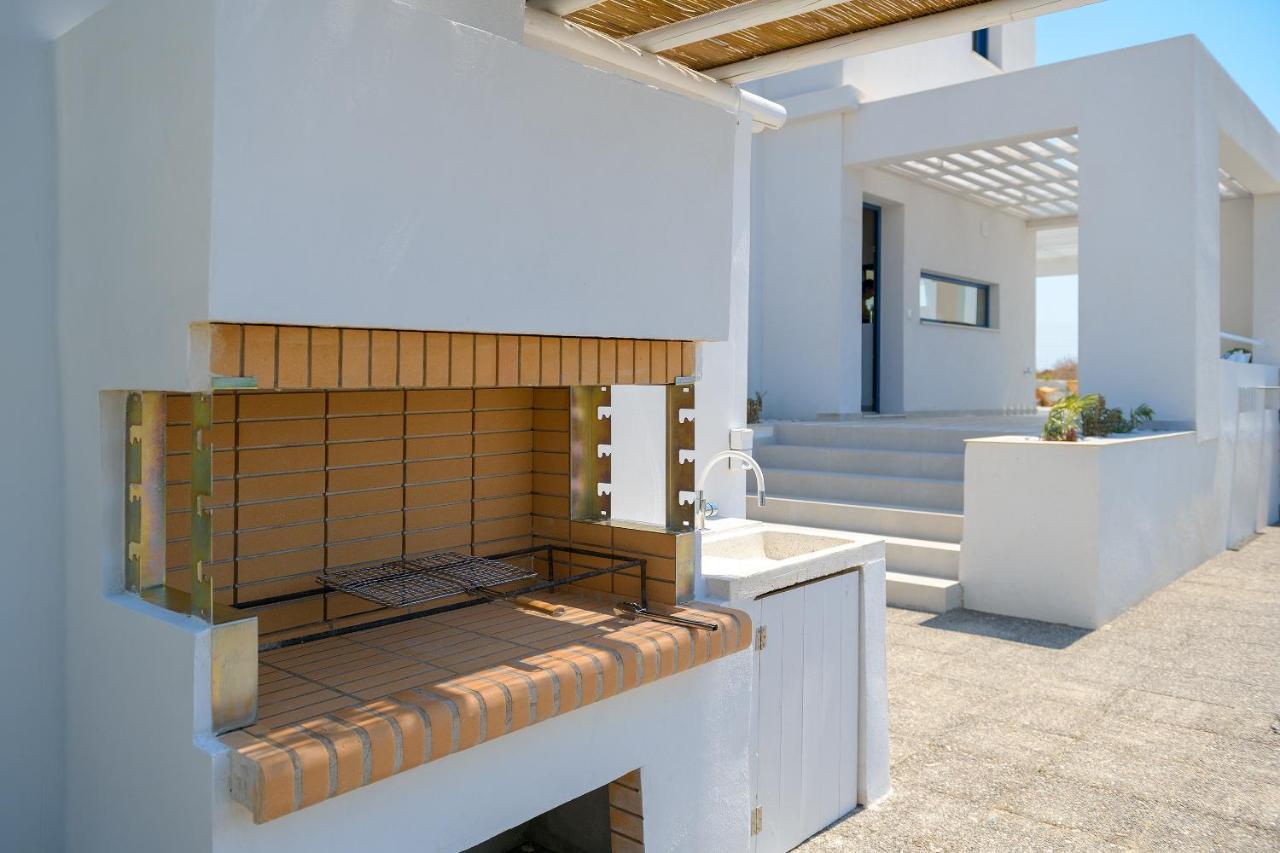 Astrea Villas ラクハニア エクステリア 写真
