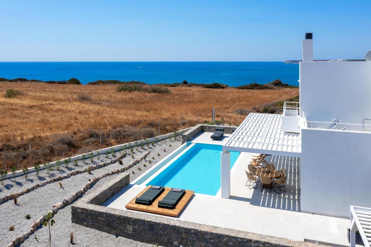 Astrea Villas ラクハニア エクステリア 写真